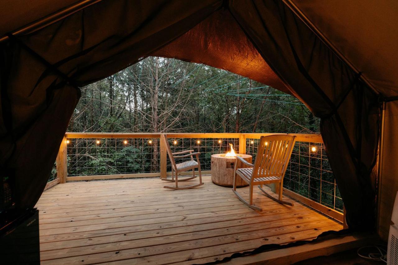 מלון בראנסון Treehouse Cozy Glamping Site מראה חיצוני תמונה